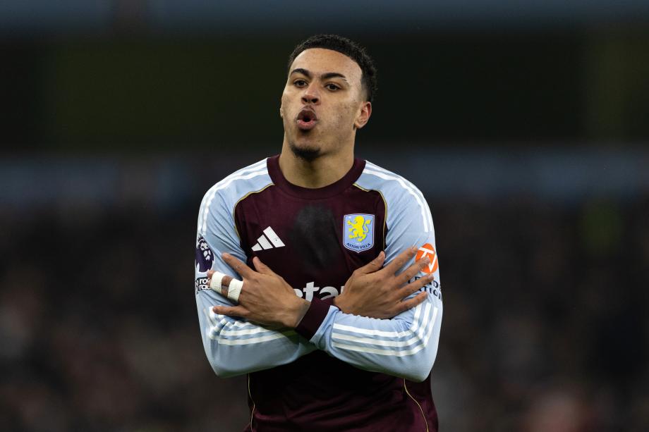 英超-库尼亚破门罗杰斯梅开二度 曼联1-2不敌维拉